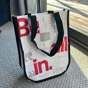 Lululemon bag